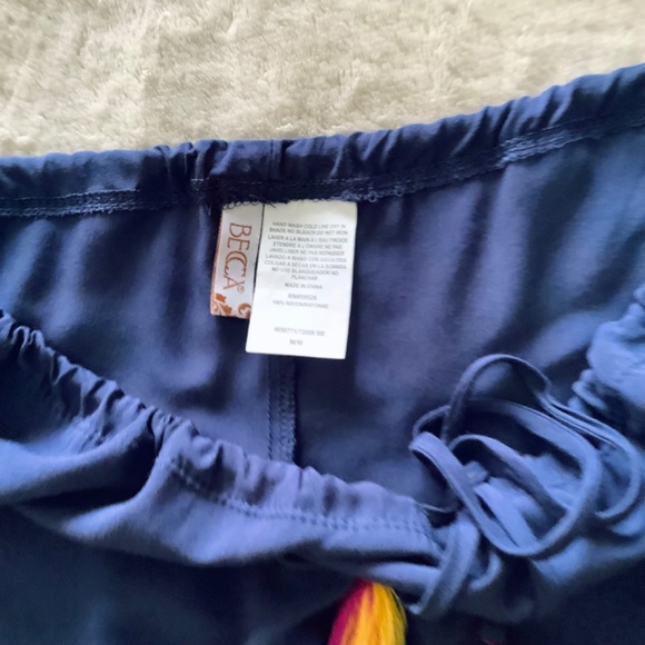 BECCA New (without Tags) Bikini Top & Pants / Size M / D - Picture 11 of 15